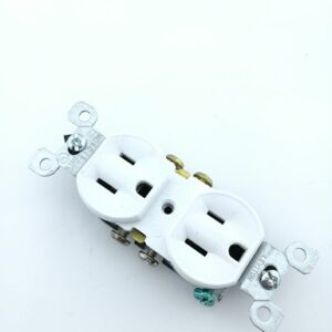 TOMA BLANCA LEVITON / EATON