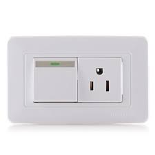 INTERRUPTOR CON TOMA MERCURY